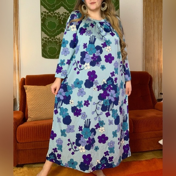 70s True Vintage Flower Power Plus Size Hippie Night Dress - Picture 1 of 5